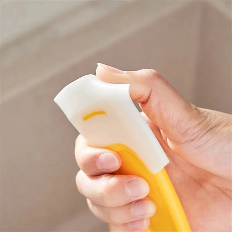 CleanSwipe Silicone Kitchen Scraper – Non-Scratch Oil & Residue Remover for Pans, Bowls & Baking Tools