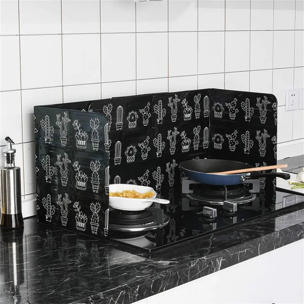 Aluminum Foldable Stove Splash Guard – Non-Stick Oil Shield for Kitchen Walls