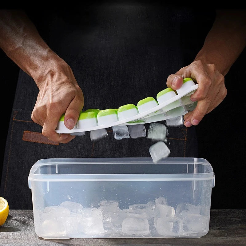 IceFlex™ – Easy-Release Silicone Ice Cube Tray Set (4-Pack)